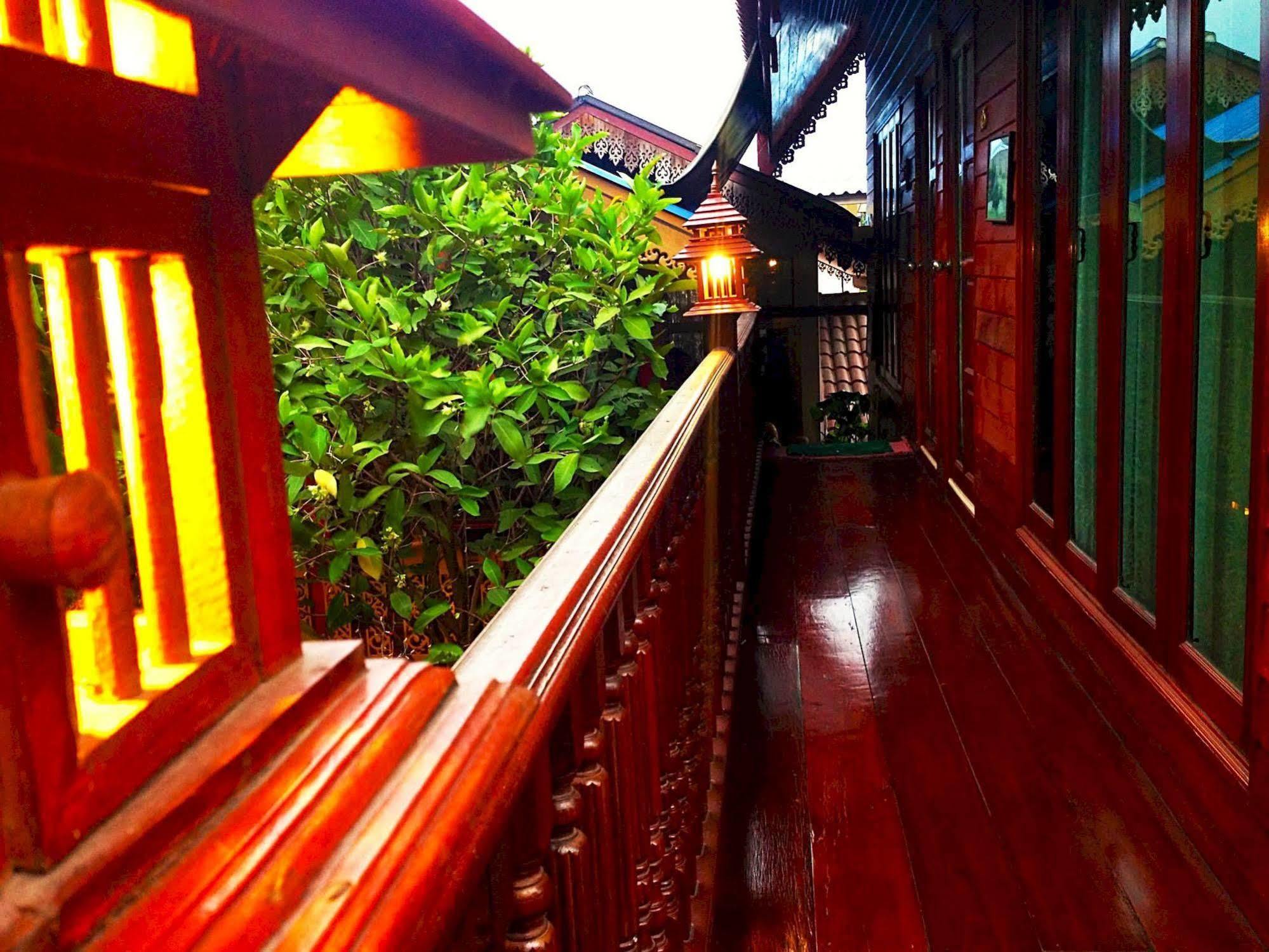 Baifern Homestay Phra Nakhon Si Ayutthaya Exterior foto
